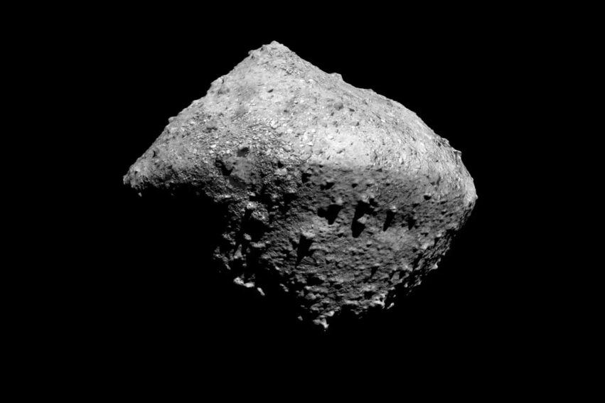 cinq-nucleobases-ryugu-couv